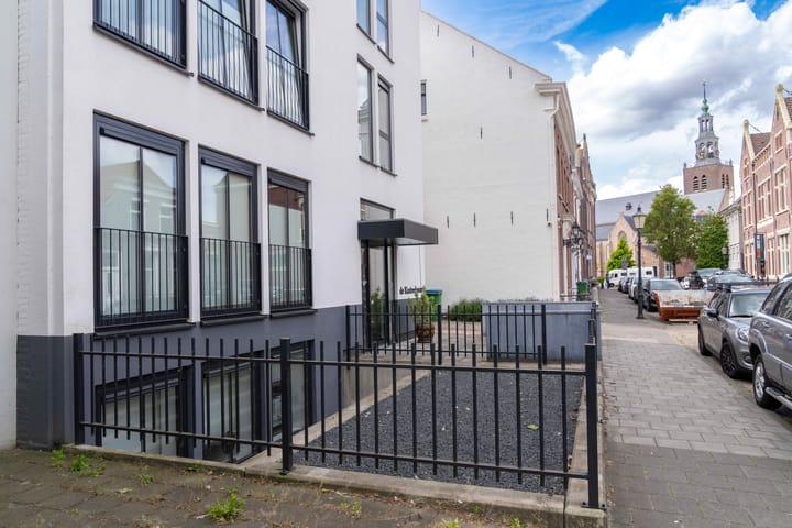 Foto 53 van Stationsstraat 12