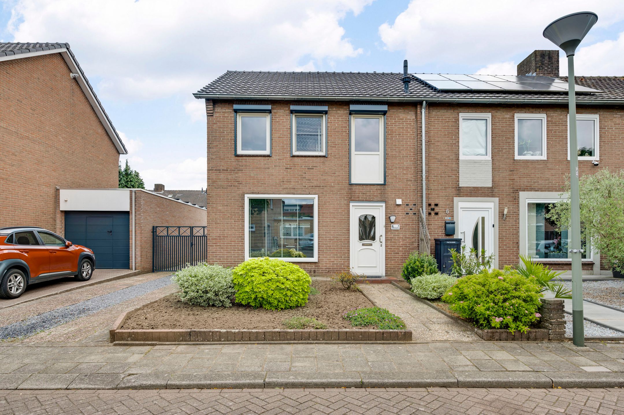 Photo 3 of Duymaer van Twiststraat 8