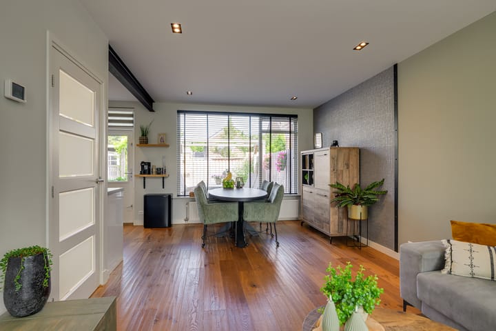 Foto 4 van Johan van Oldenbarneveldtstraat 17