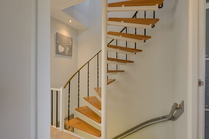 Foto 25 van Johan van Oldenbarneveldtstraat 17