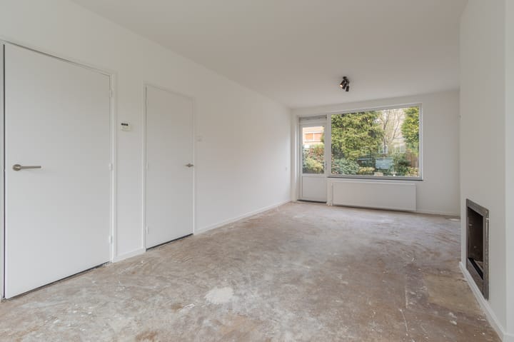 Photo 2 of Bachstraat 18