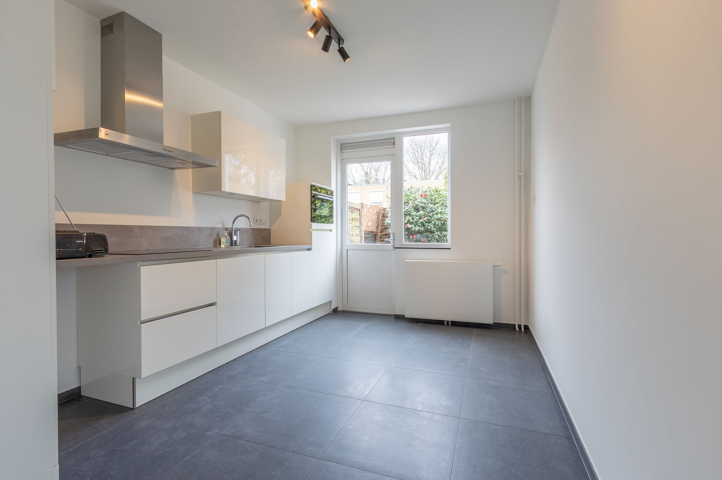 Photo 4 of Bachstraat 18