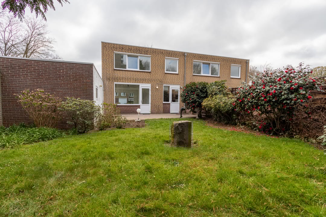 Photo 17 of Bachstraat 18