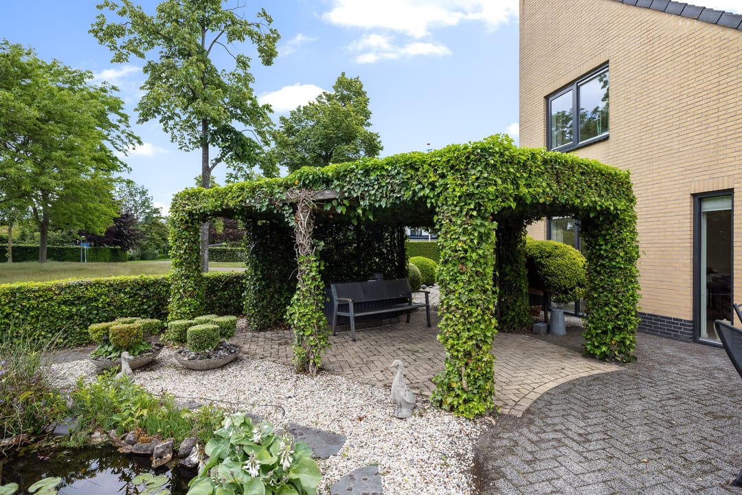 Photo 8 of Anna Charlottelaan 31