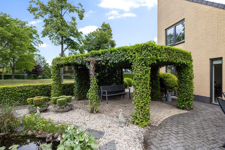 Foto 8 van Anna Charlottelaan 31