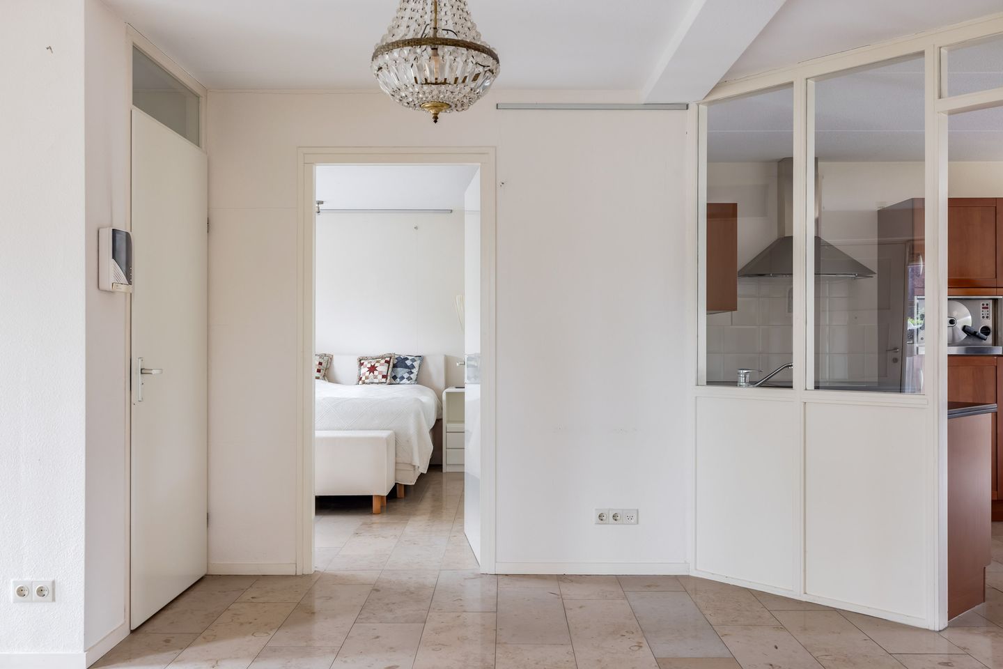 Photo 29 of Anna Charlottelaan 31