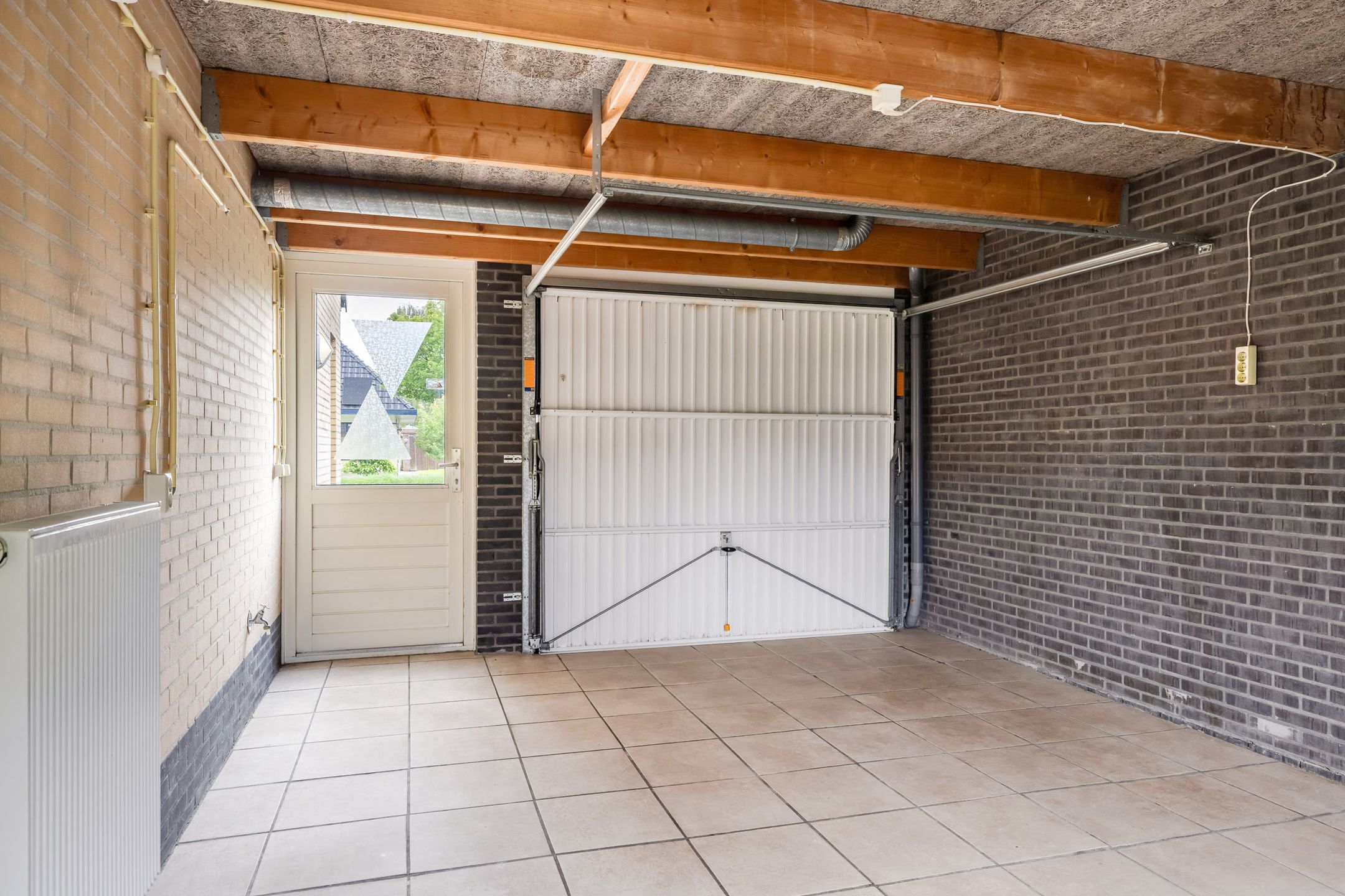 Photo 36 of Anna Charlottelaan 31