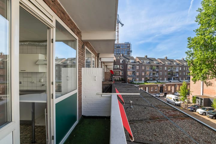 Foto 10 van Schiedamse Vest 57-B