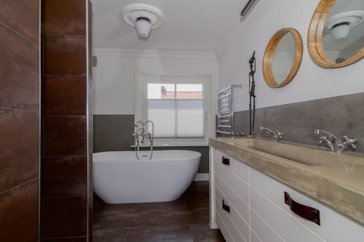 Photo 22 of Trompstraat 16