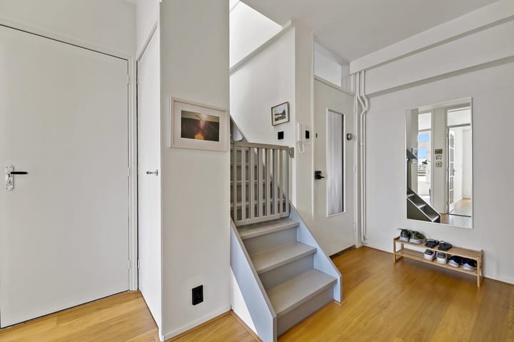 Photo 21 of Goudsbloemlaan 118