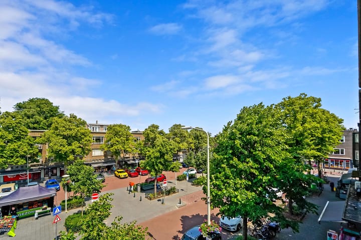 Photo 8 of Goudsbloemlaan 118