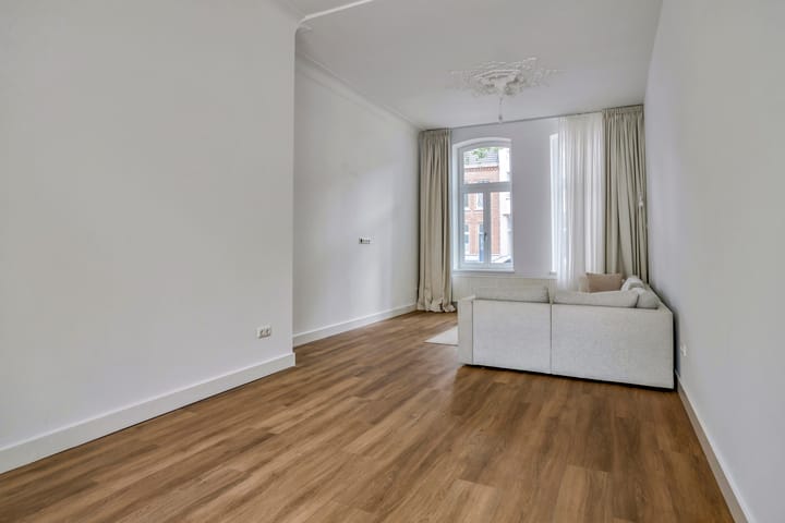 Foto 13 van Minderbroederssingel 20