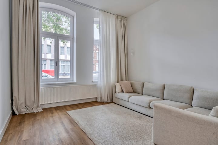 Foto 16 van Minderbroederssingel 20