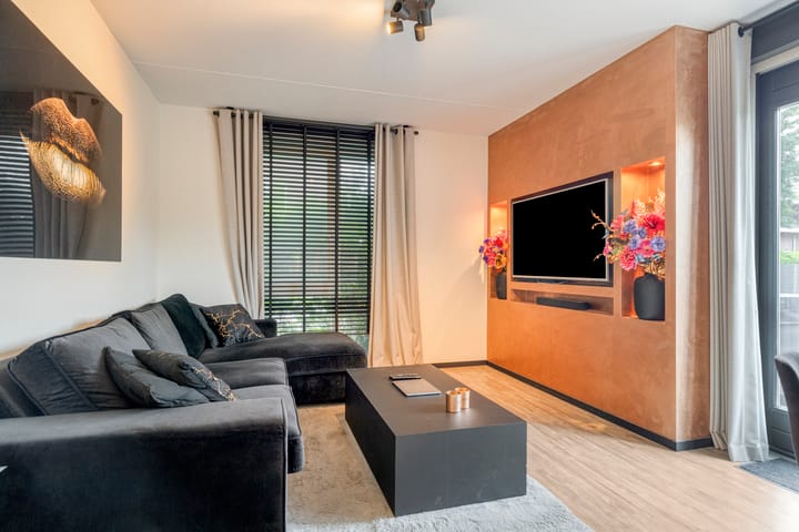 Foto 12 van Nijlstraat 114