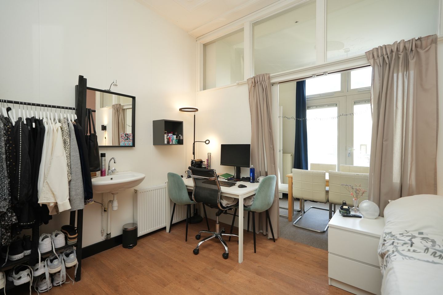Bekijk foto 4 van Burghardt van den Berghstraat 130