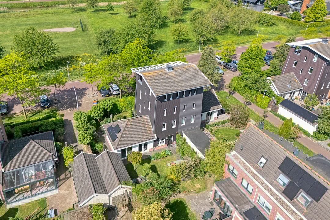 Foto 2 van Mannagras 19