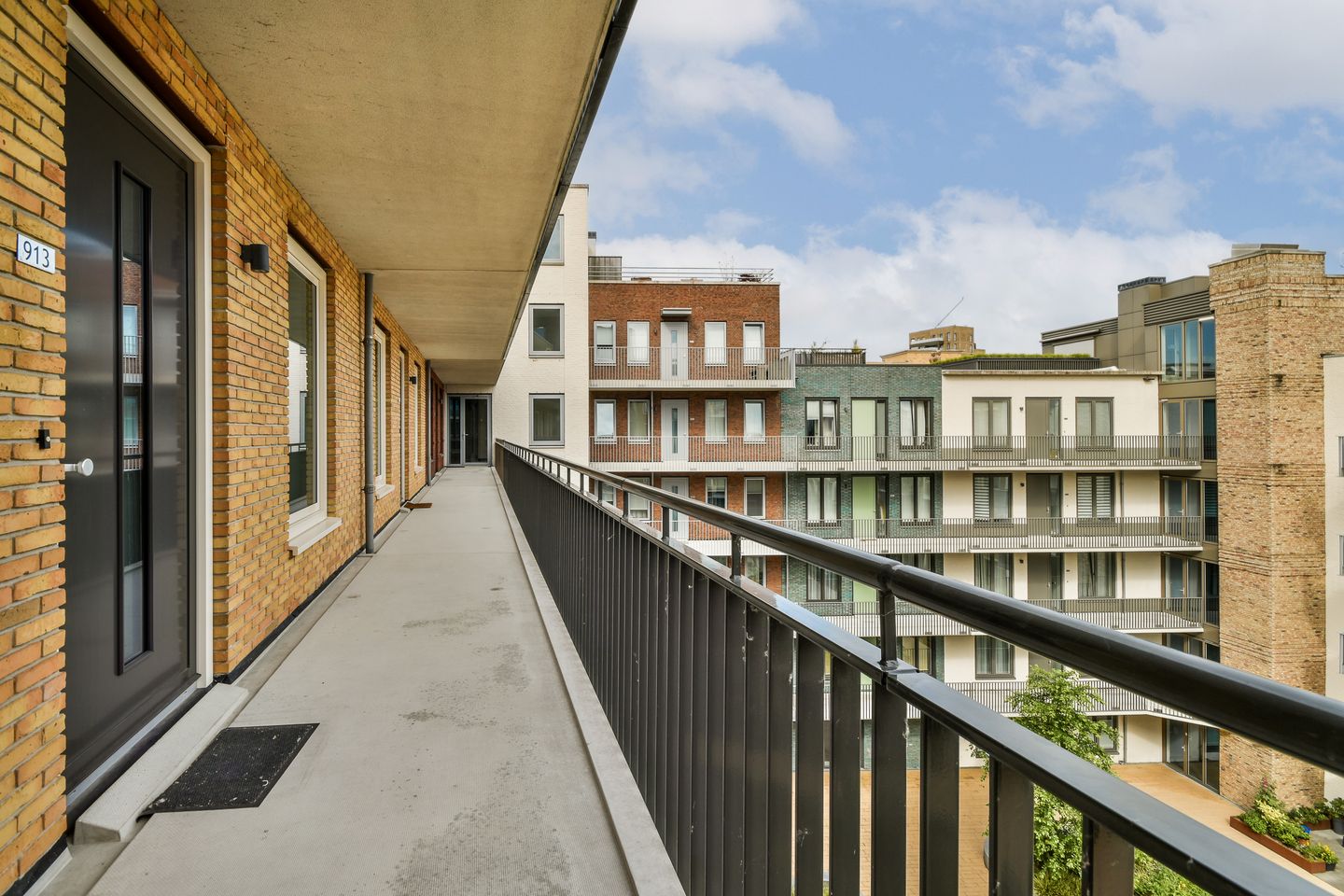 Photo 5 of Carel Willinkgracht 913