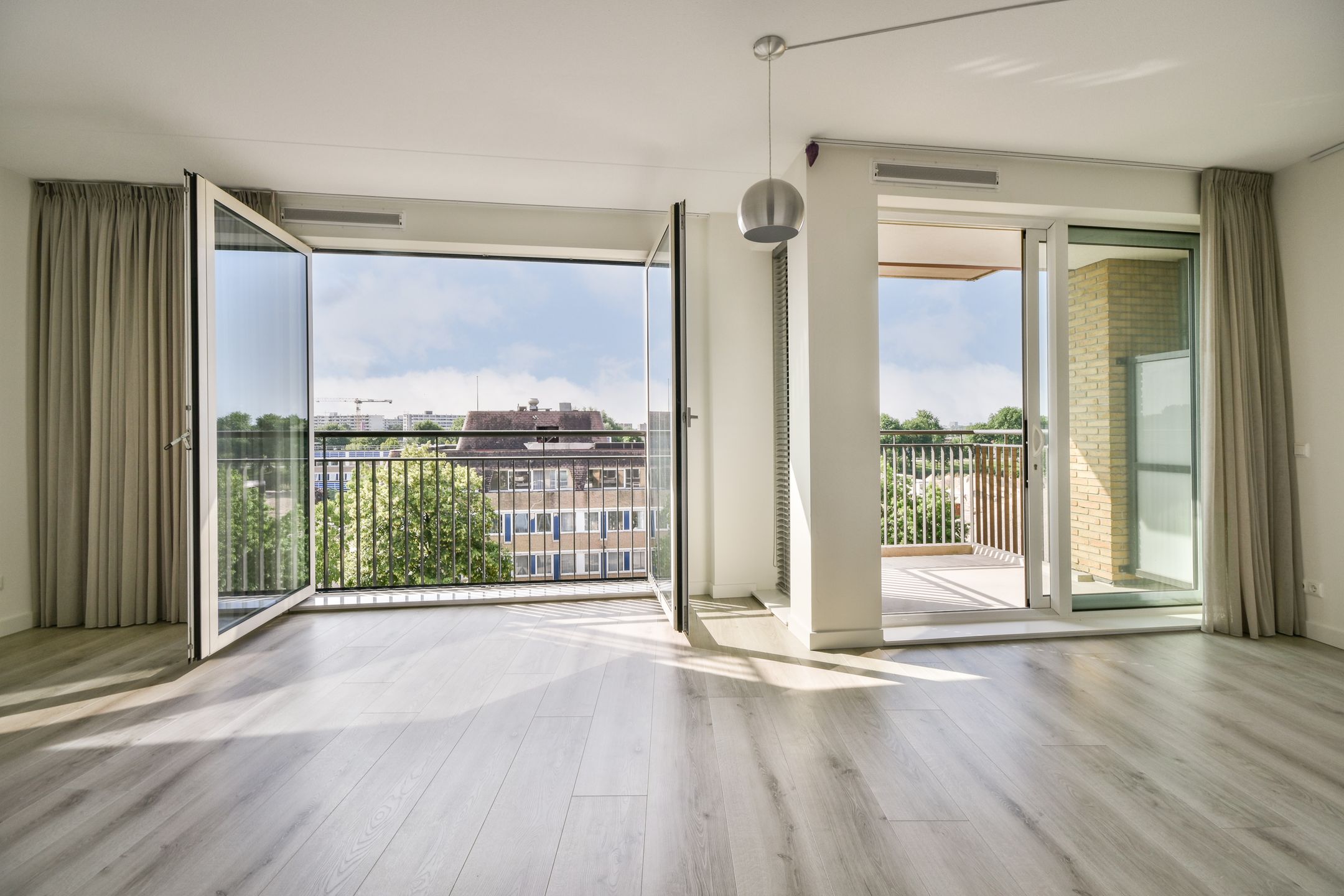 Photo 12 of Carel Willinkgracht 913