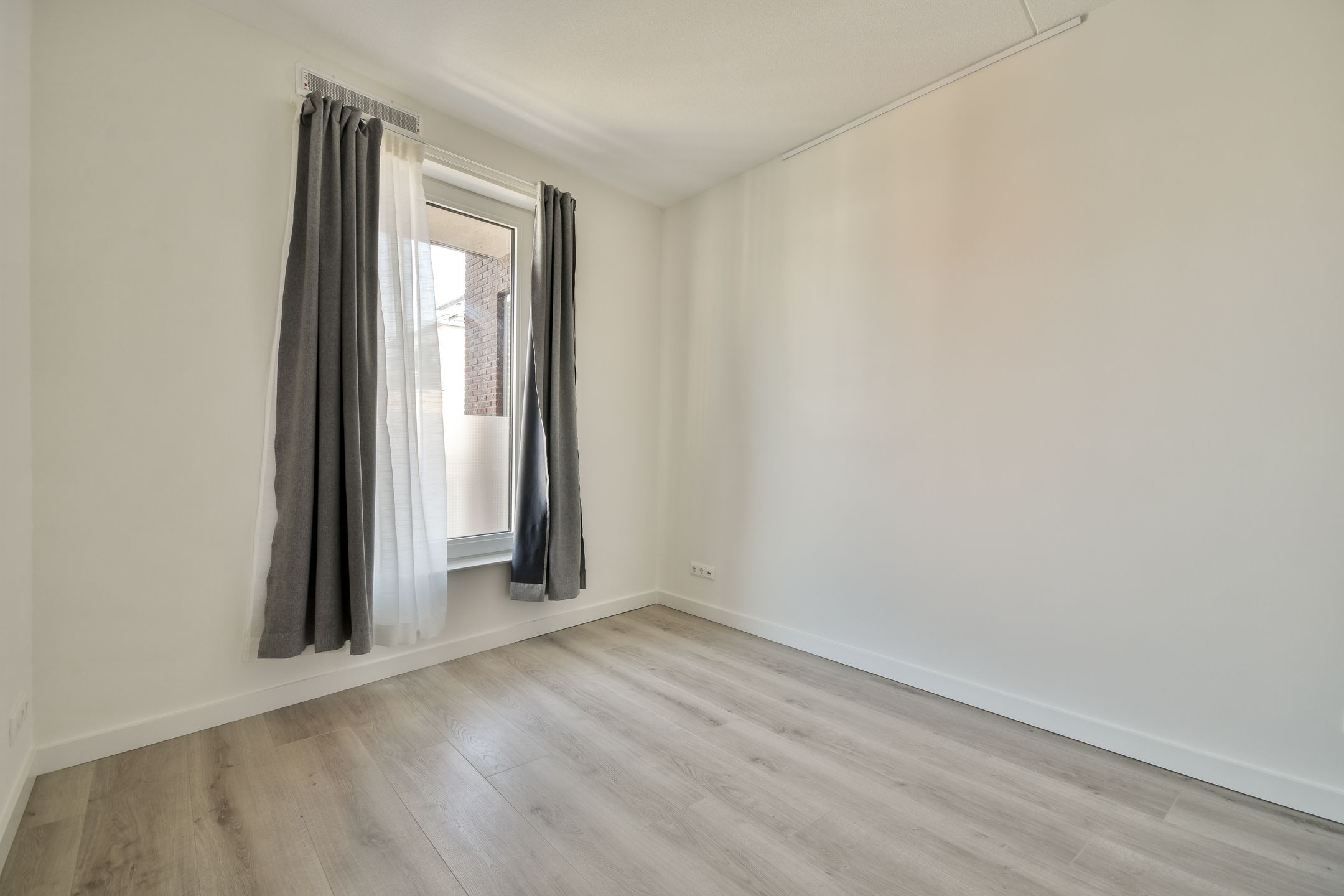 Photo 15 of Carel Willinkgracht 913