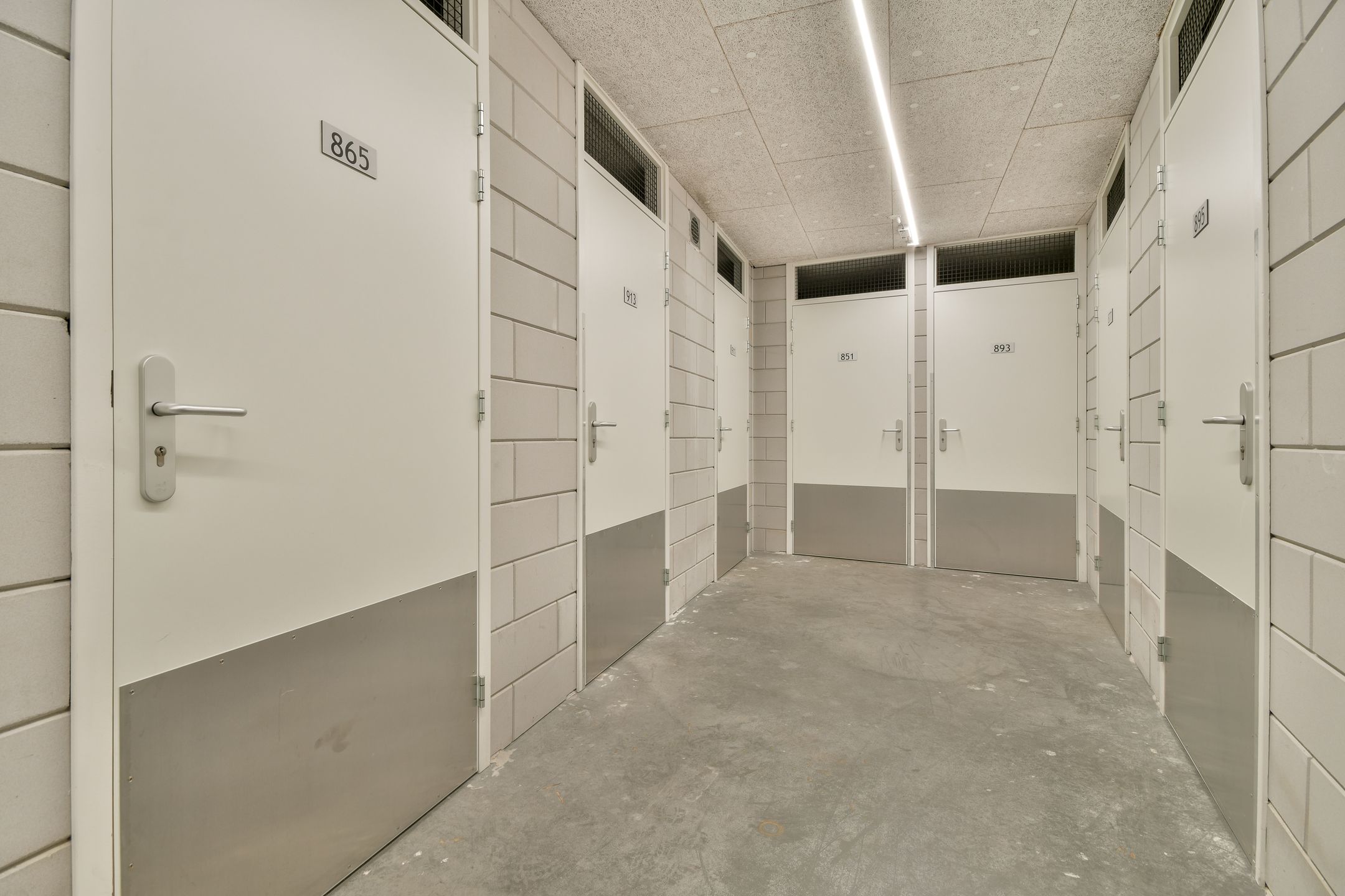 Photo 24 of Carel Willinkgracht 913