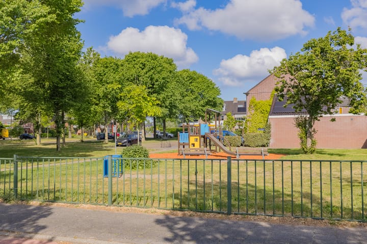 Foto 41 van Wijk aan Duinerweg 7