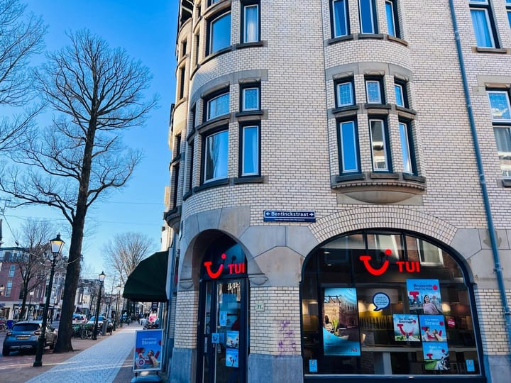 Photo 2 of Bentinckstraat 126