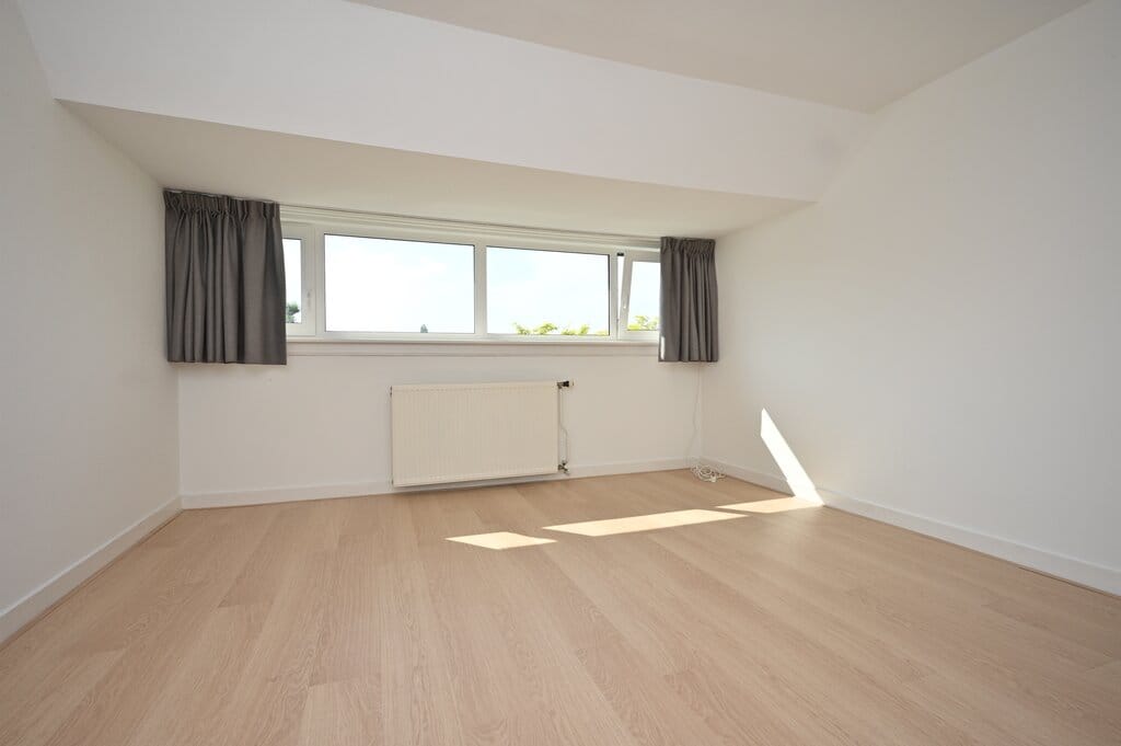 Photo 20 of Van Oldenbarneveltweg 30