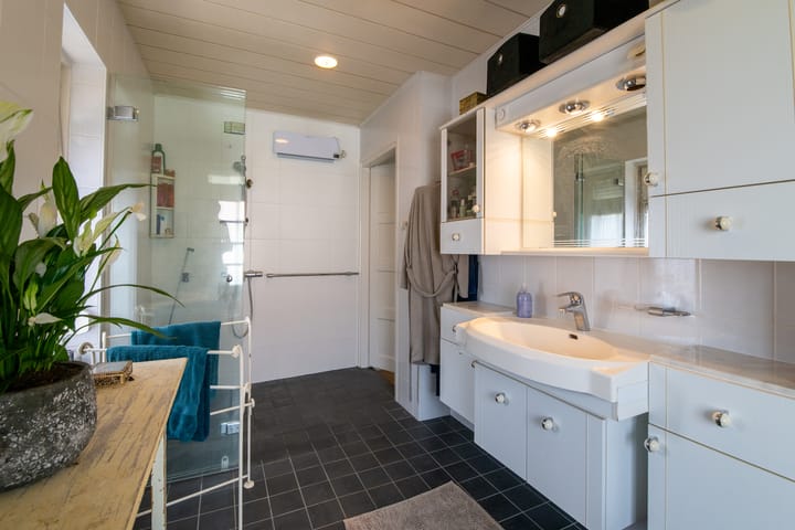 Foto 16 van Vliegenstraat 8