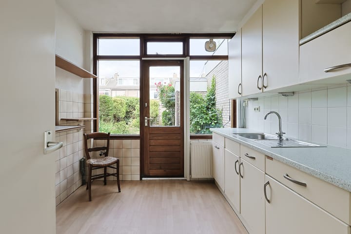 Foto 15 van Beukenlaan 9