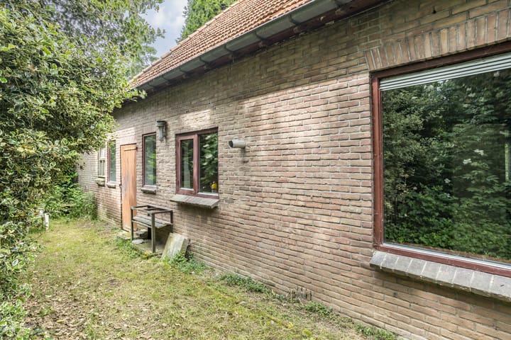 Photo 32 of Flierensestraat 1