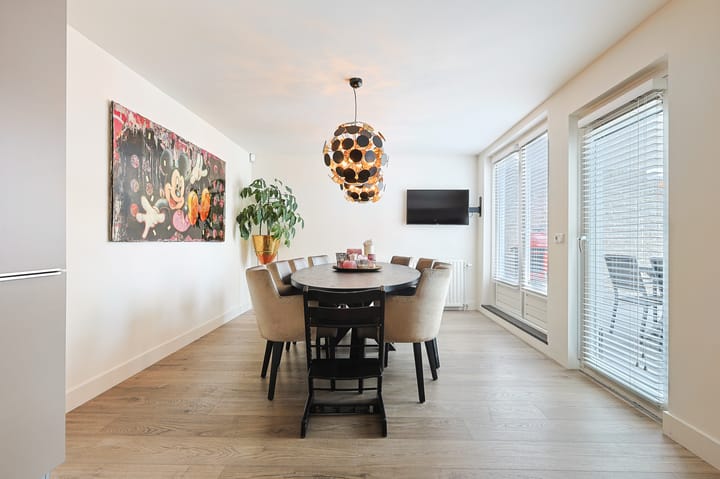 Foto 28 van Leenderweg 26