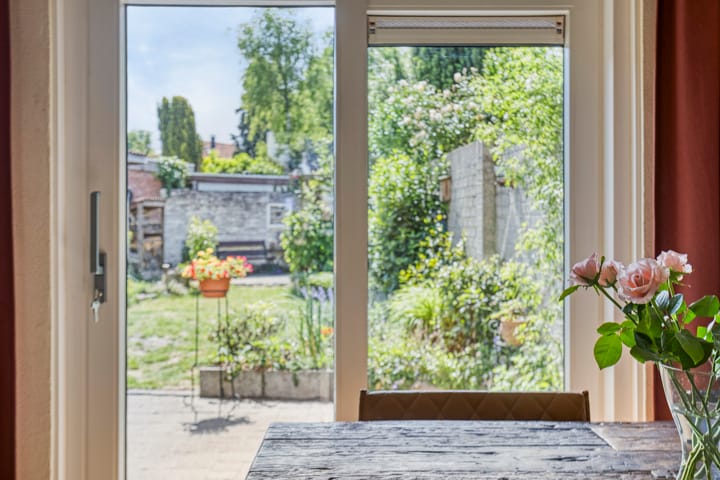 Foto 15 van Uithoornseweg 25