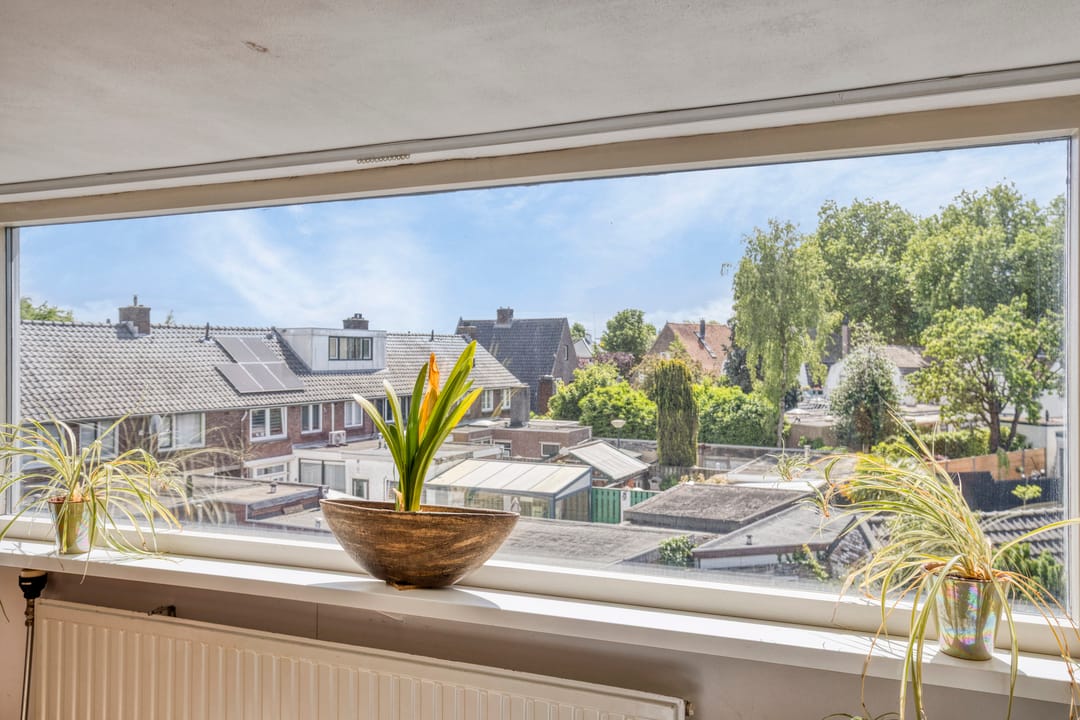 Foto 32 van Uithoornseweg 25