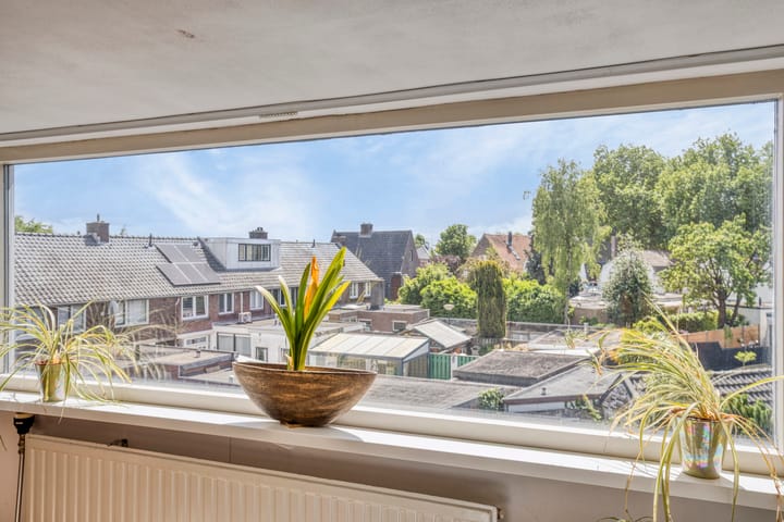 Foto 32 van Uithoornseweg 25