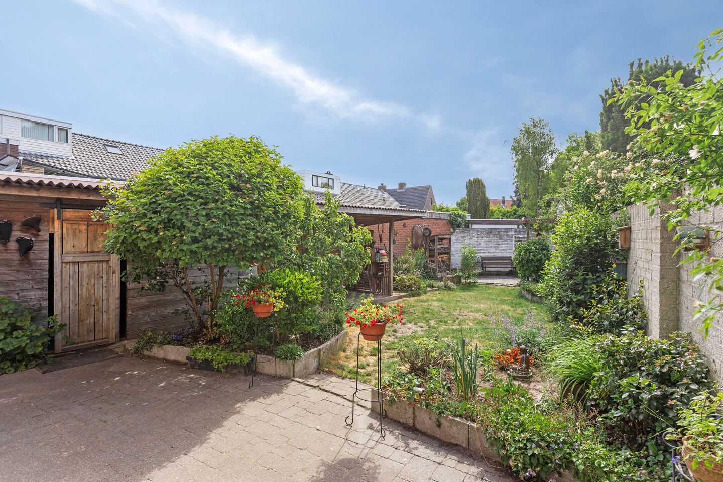 Foto 35 van Uithoornseweg 25