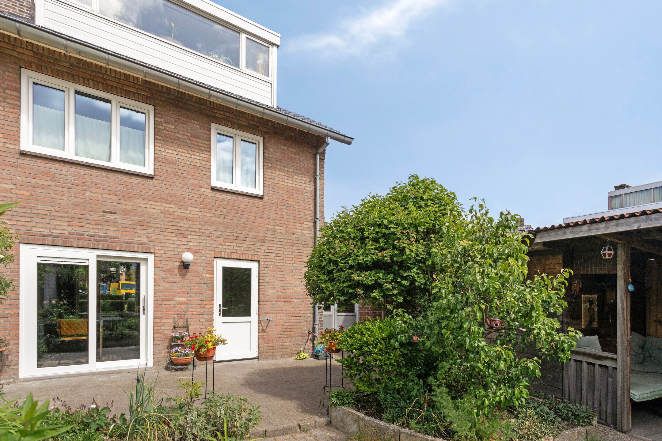 Foto 36 van Uithoornseweg 25