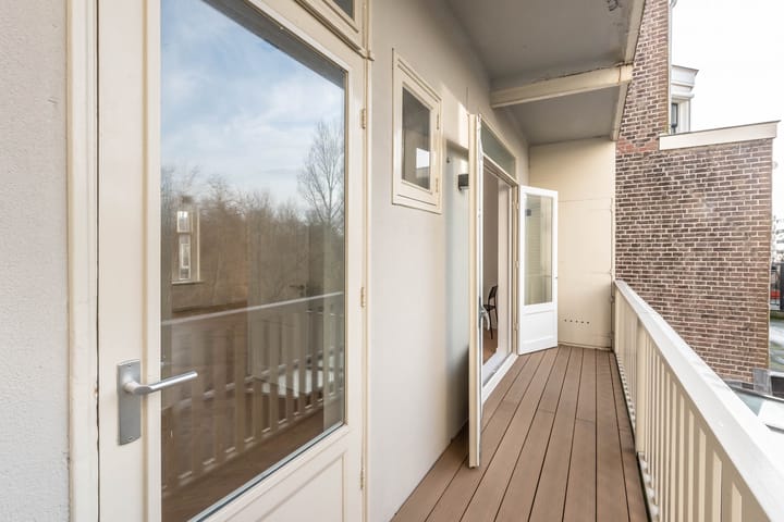 Photo 13 of Generaal Vetterstraat 2-1