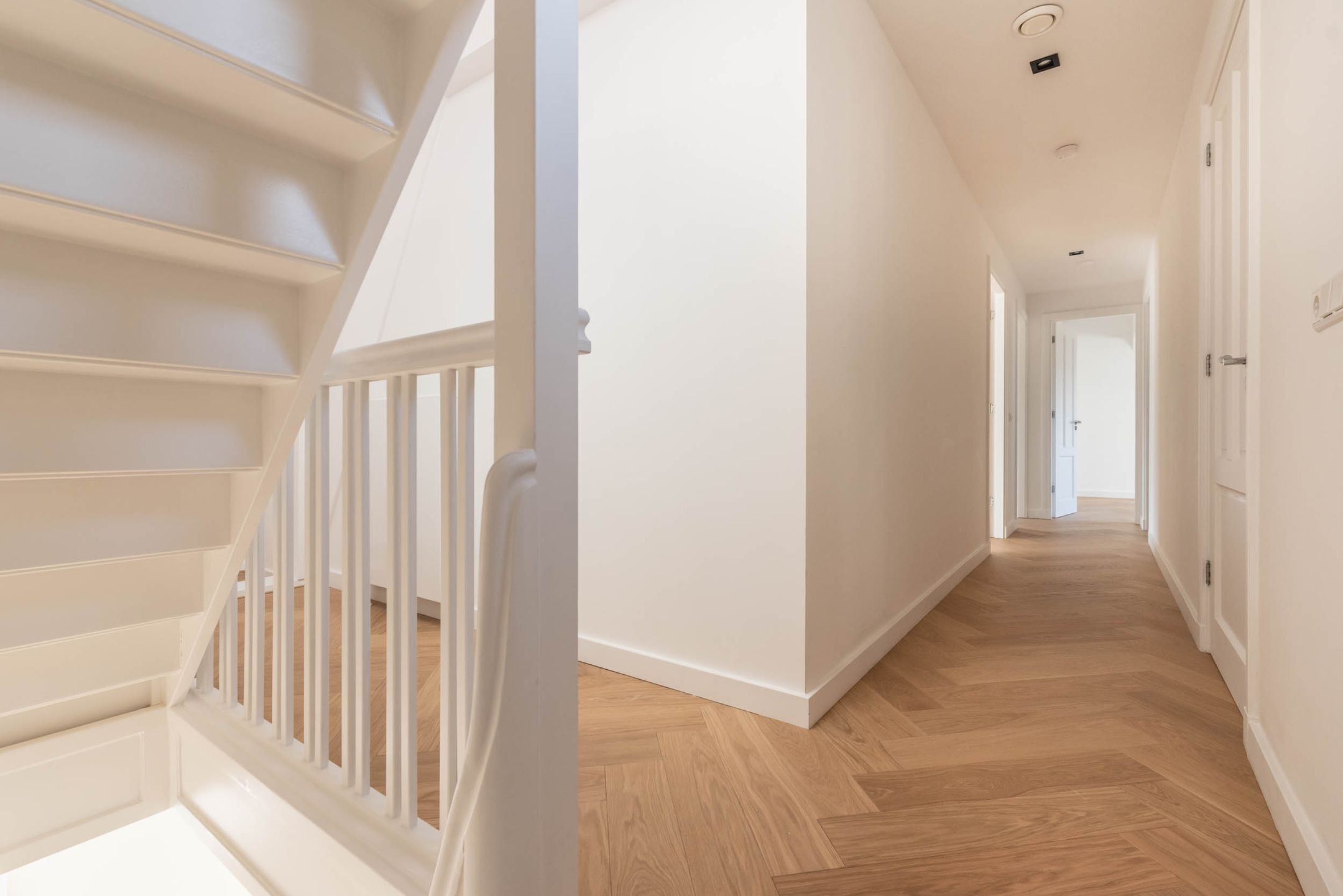 Photo 18 of Generaal Vetterstraat 2-1