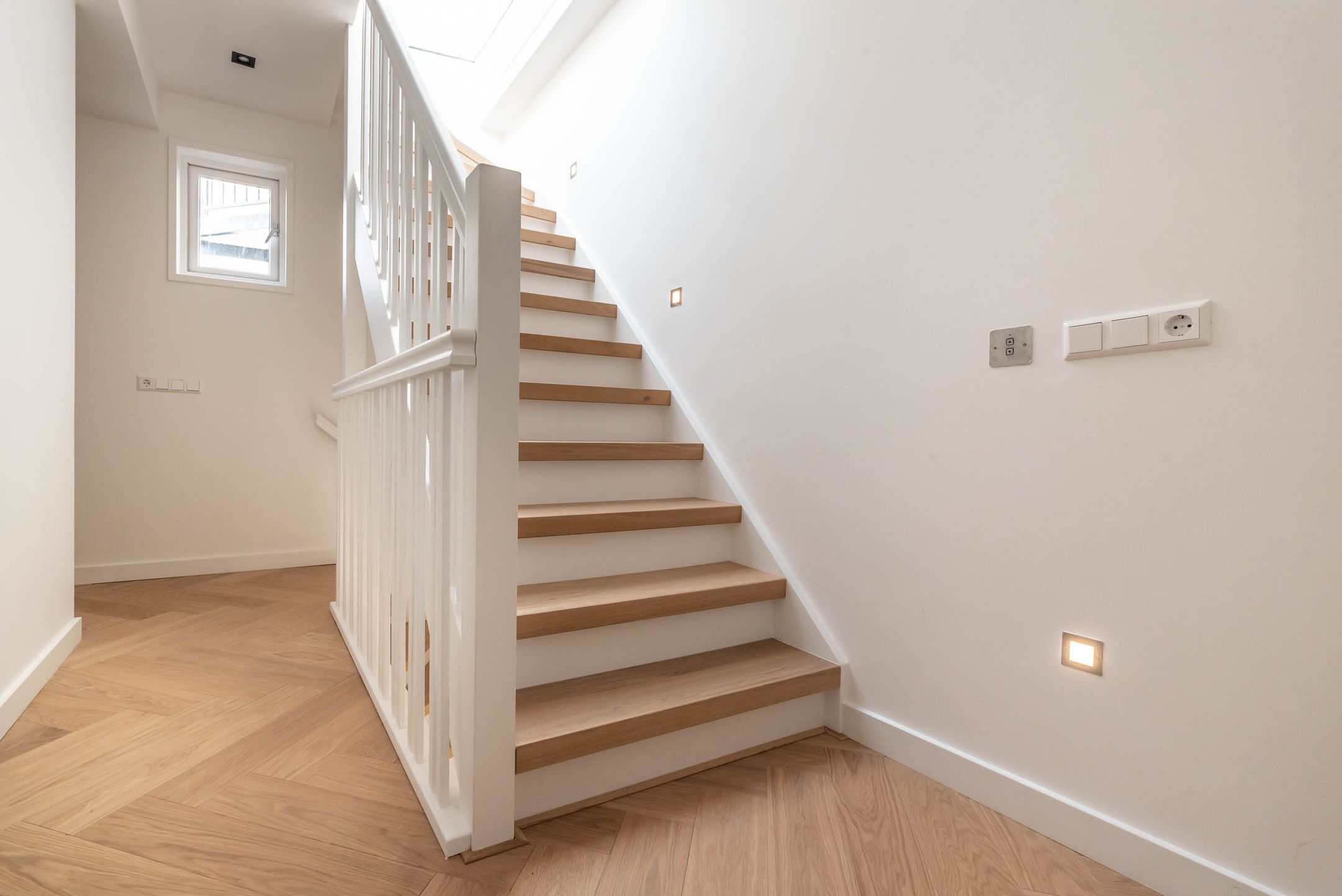 Photo 24 of Generaal Vetterstraat 2-1