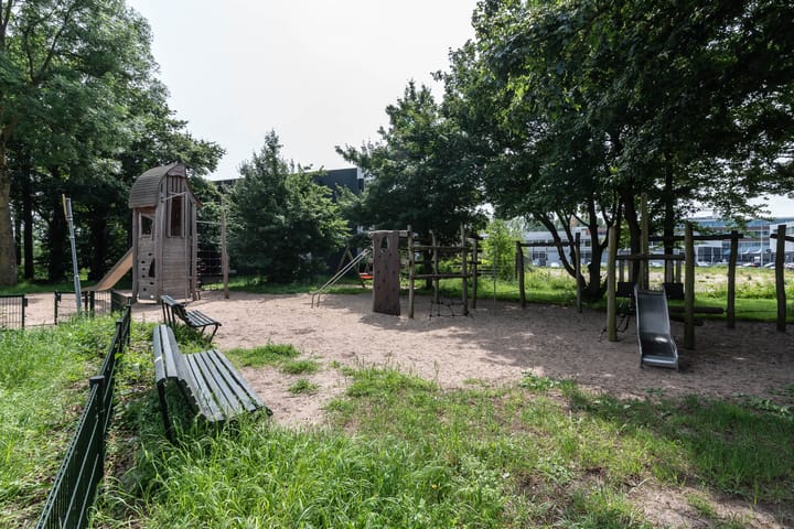 Photo 40 of Generaal Vetterstraat 2-1