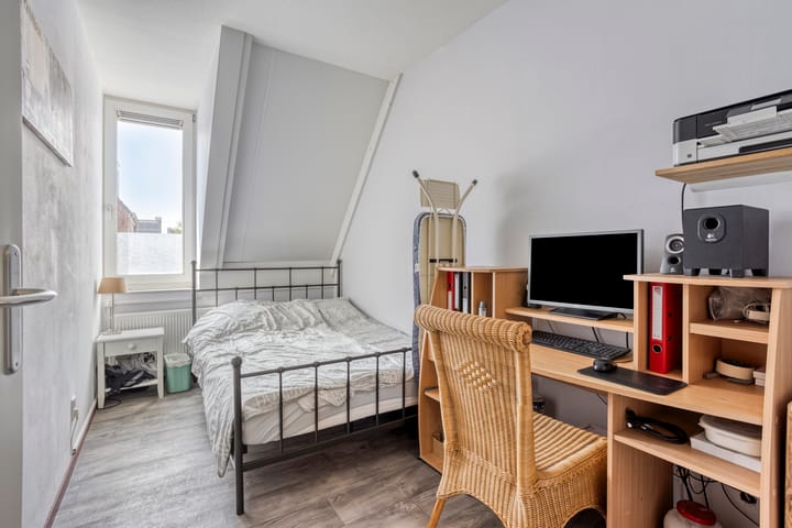 Photo 15 of Waterviolier 16