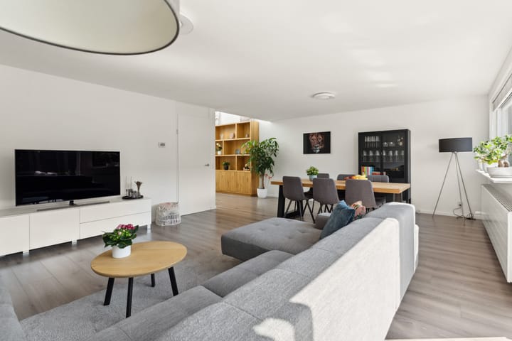 Foto 9 van Fassbinderstraat 23