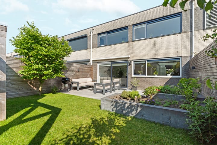 Foto 31 van Fassbinderstraat 23