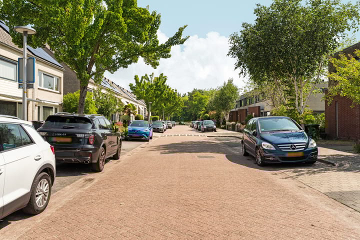 Foto 36 van Fassbinderstraat 23