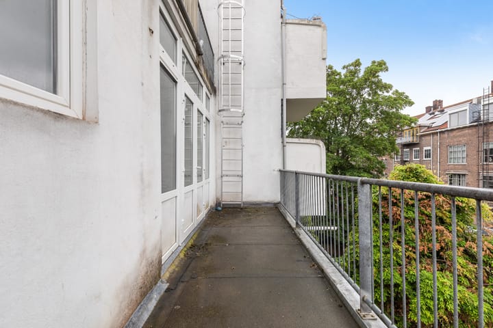 Photo 29 of Willem Buytewechstraat 207-A02