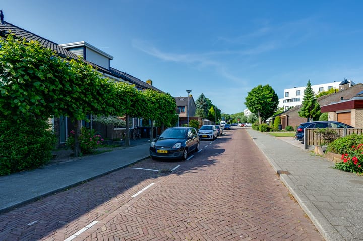 Foto 9 van Acacialaan 14