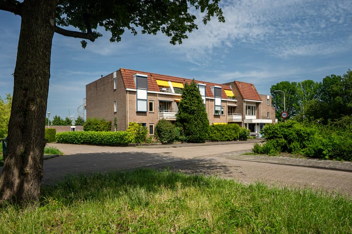 Foto 33 van Dekamastraat 40