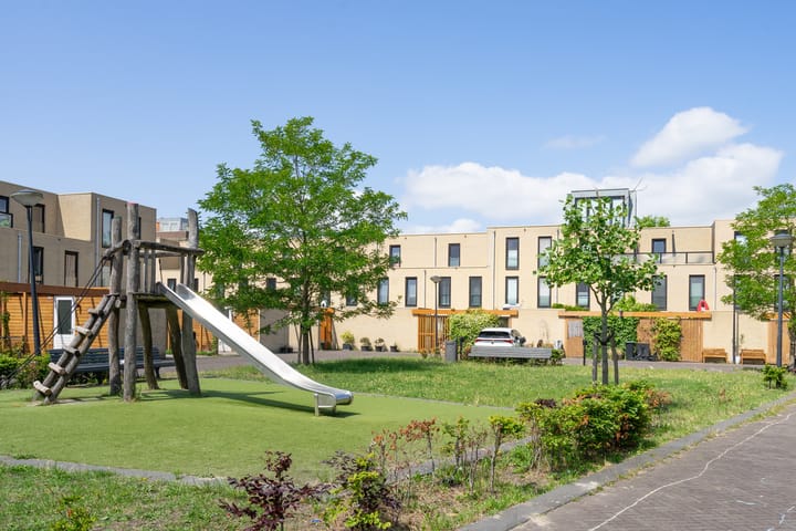 Foto 17 van Peter Martensstraat 108