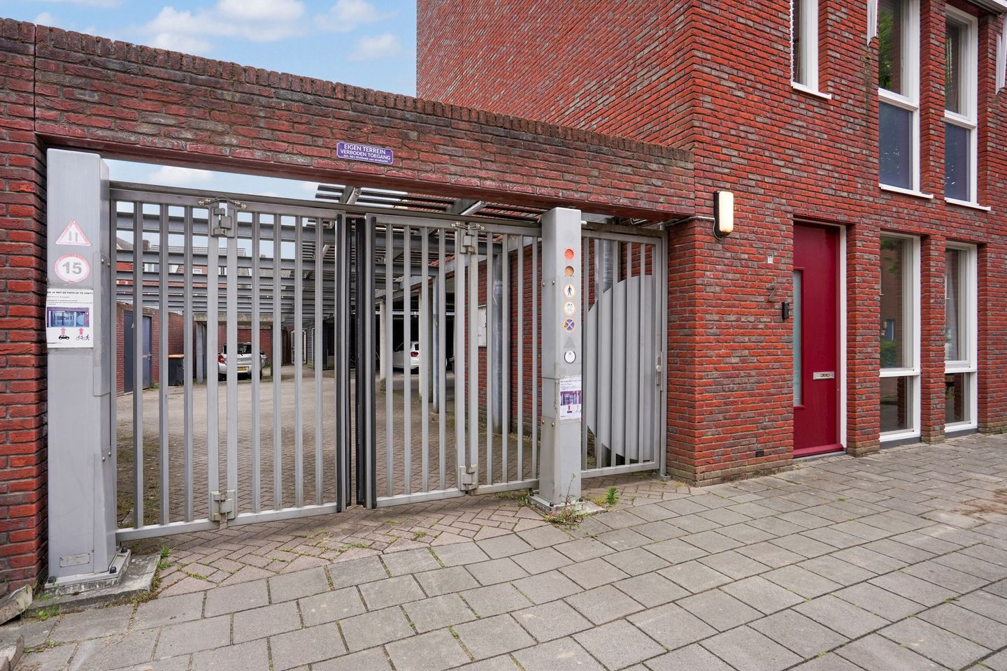 Photo 34 of H. Berkvensstraat 2