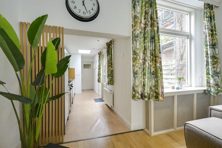 Foto 13 van Valkstraat 64